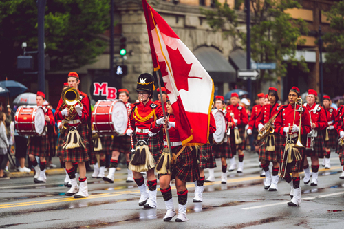 parade-of-people-2354225.jpg